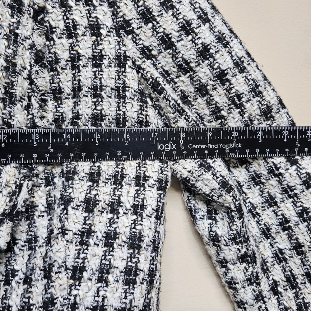 White House Black Market Tweed Fringe Blazer Jacket Women's 10 Black White - Picture 6 of 7